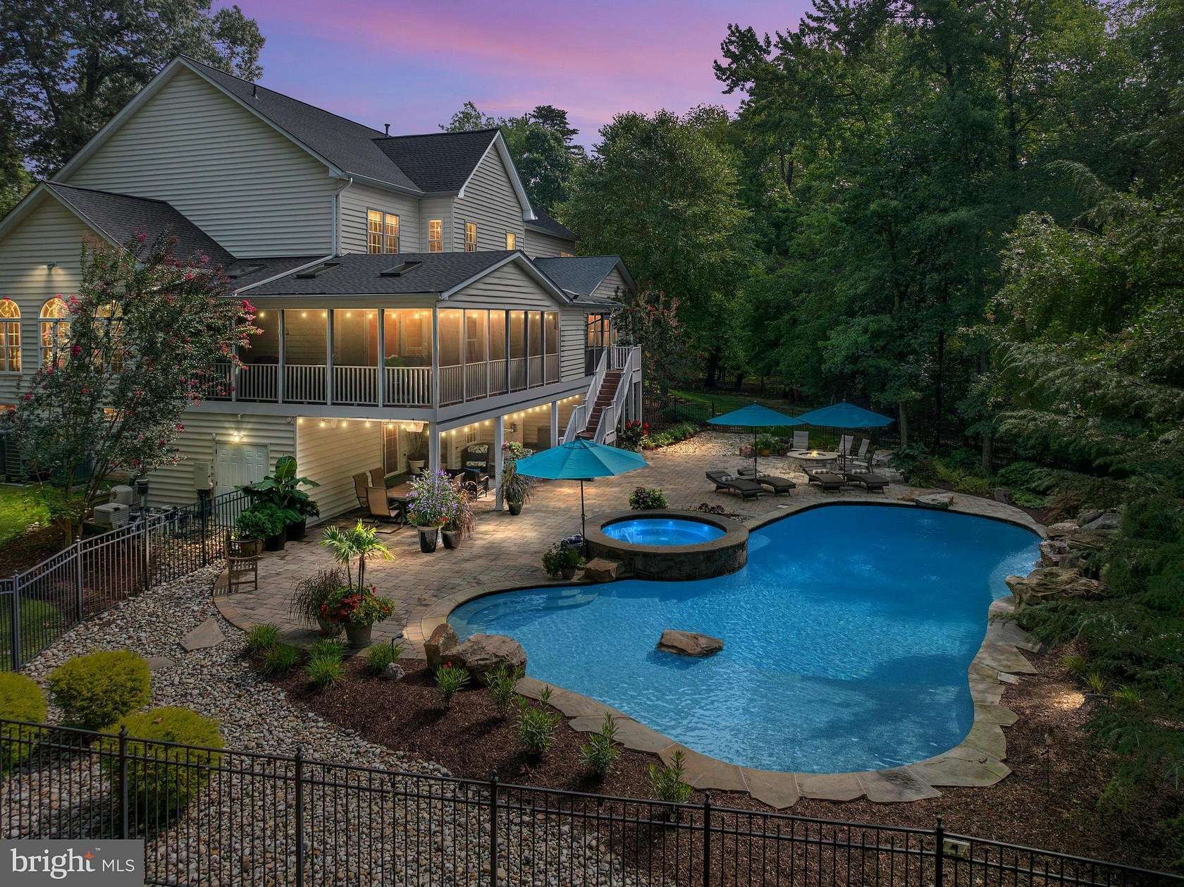 4 Acres of Land with Home for Sale in Pasadena, Maryland