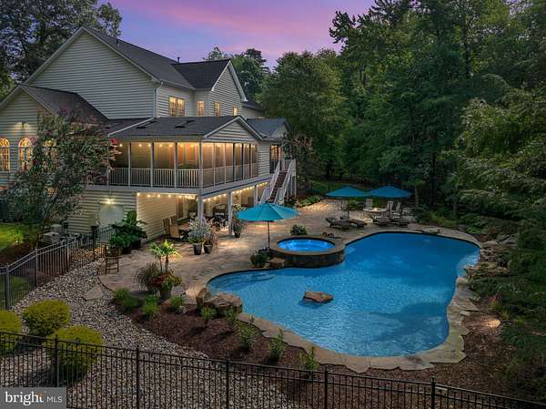 4 Acres of Land with Home for Sale in Pasadena, Maryland