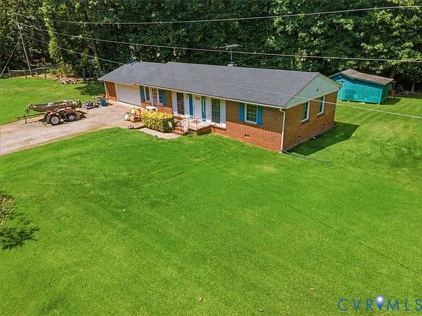 1.5 Acres of Land with Home for Sale in Mineral, Virginia