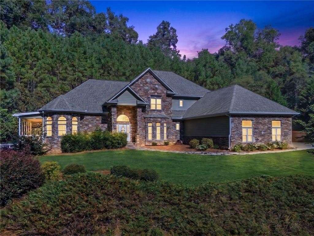 10 Acres of Land with Home for Sale in Canton, Georgia