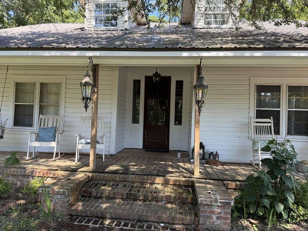 4.3 Acres of Land with Home for Sale in Oxford, Mississippi