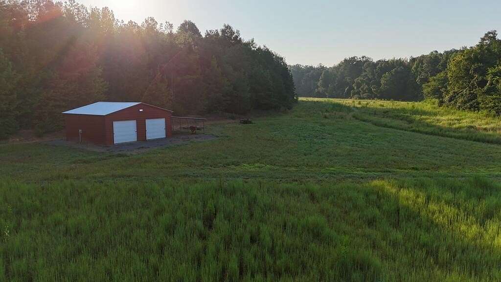 97.5 Acres of Land for Sale in Duck Hill, Mississippi