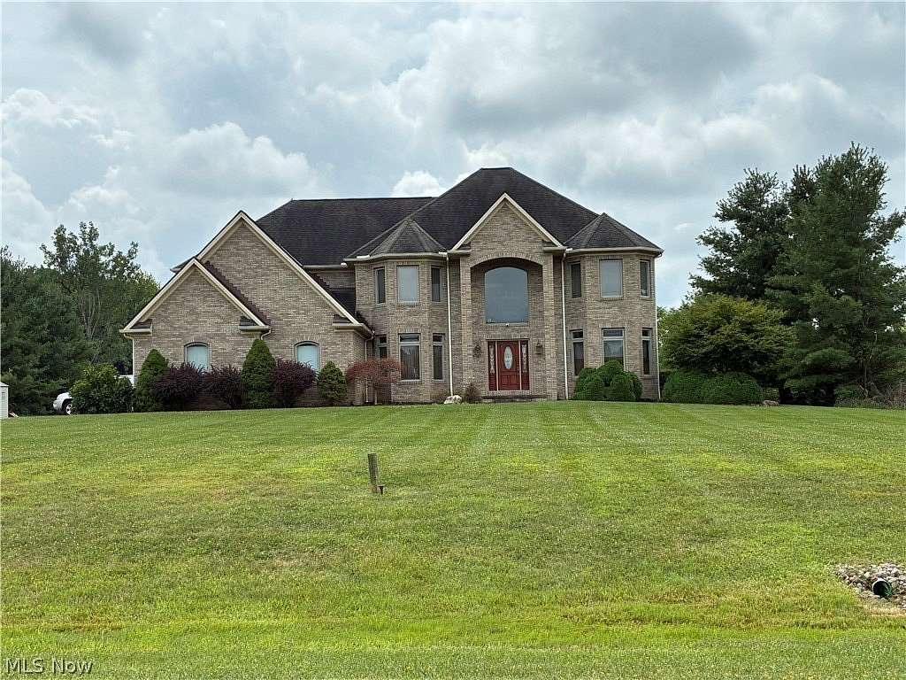 2 Acres of Land with Home for Auction in Brunswick, Ohio
