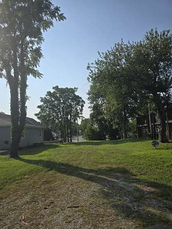 0.2 Acres of Commercial Land for Sale in Henderson, Kentucky