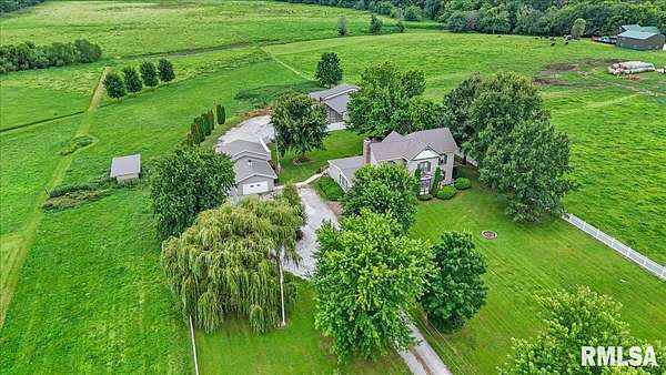 7.59 Acres of Land with Home for Sale in Chatham, Illinois