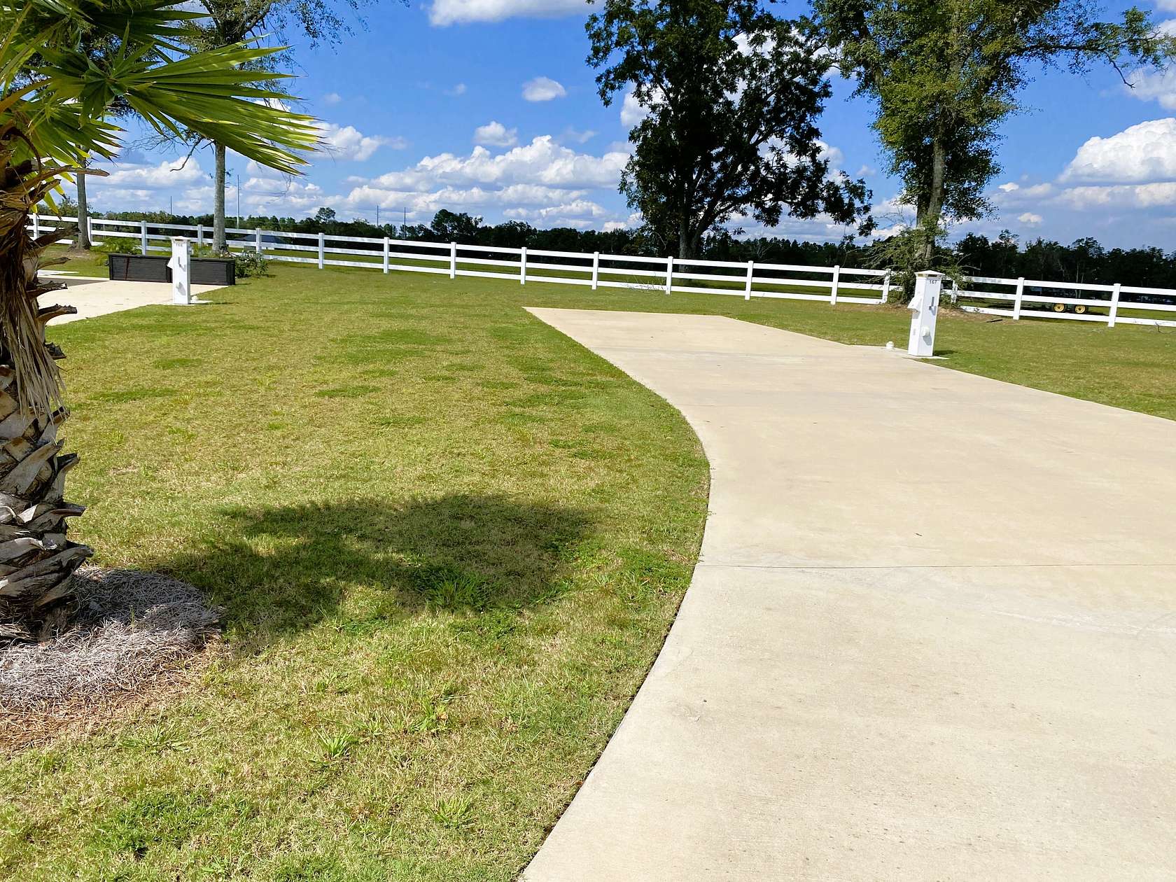 0.1 Acres of Residential Land for Sale in Elberta, Alabama