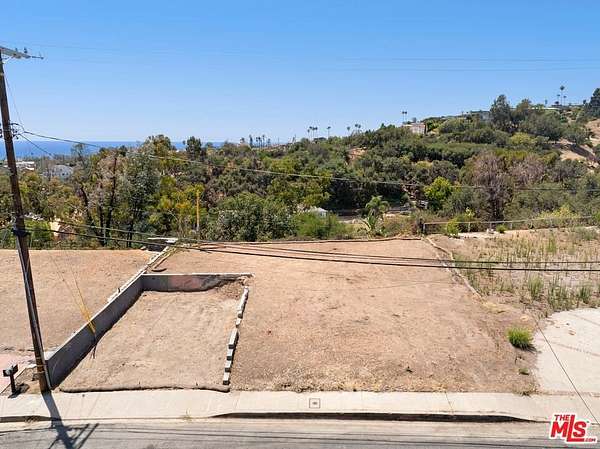 0.25 Acres of Residential Land for Sale in Los Angeles, California
