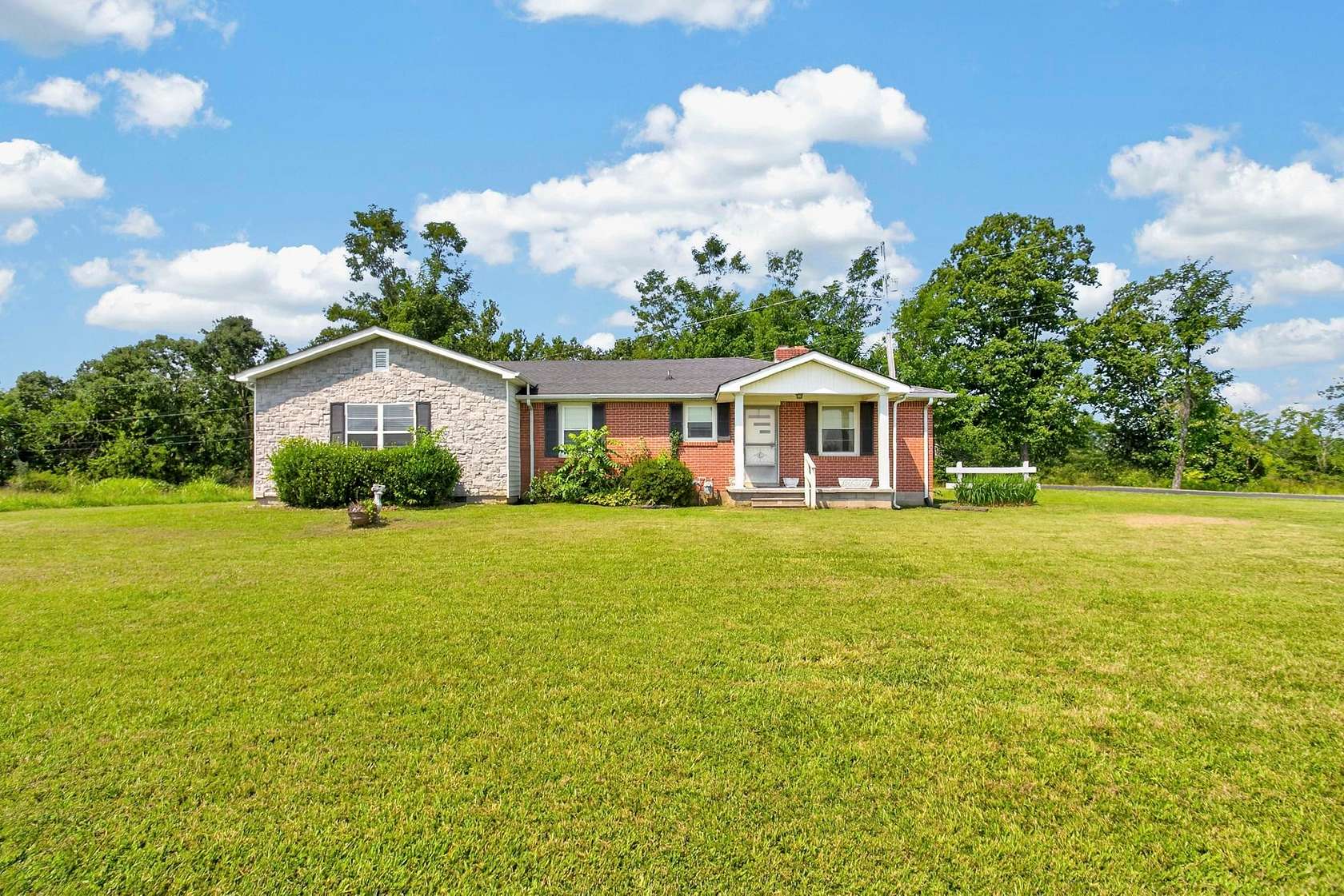 6.2 Acres of Land with Home for Sale in Portland, Tennessee