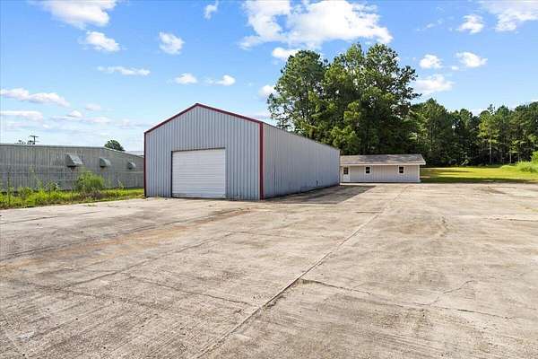 6 Acres of Improved Commercial Land for Sale in Hattiesburg, Mississippi
