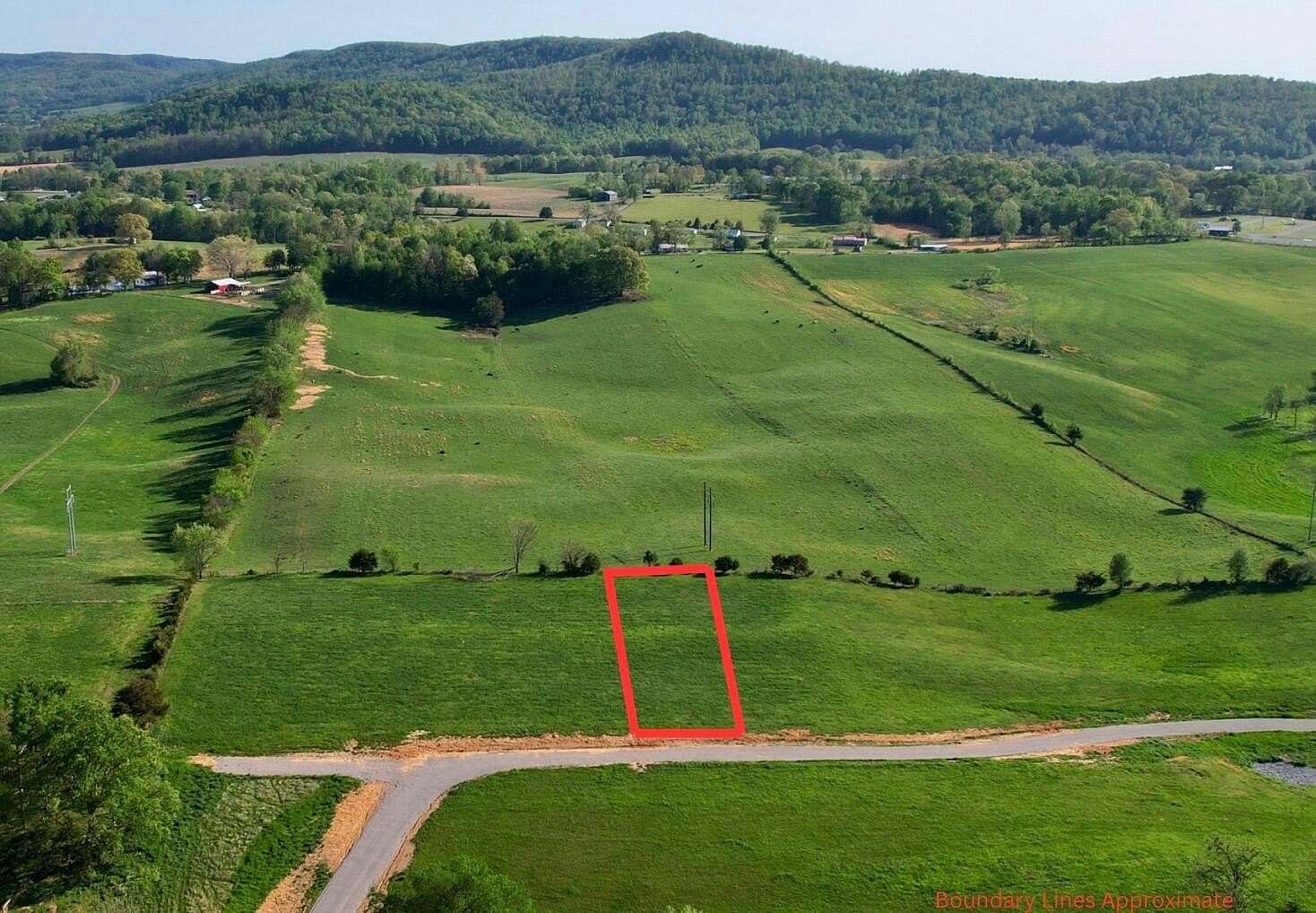 1 Acre of Residential Land for Sale in Albany, Kentucky