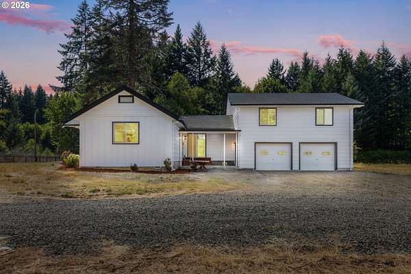 4.25 Acres of Land with Home for Sale in Buxton, Oregon