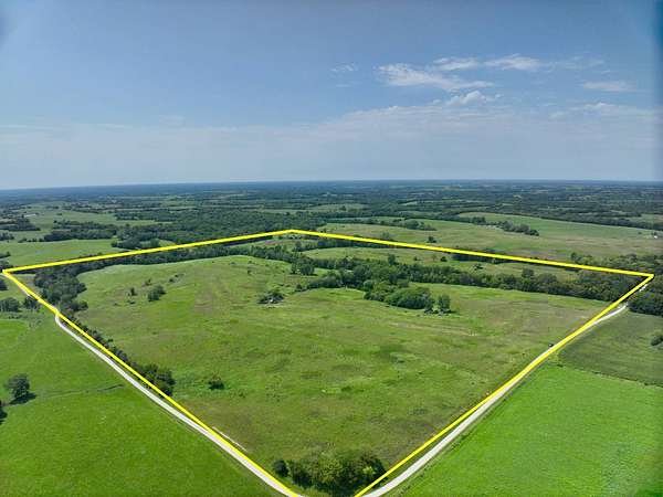 120 Acres of Recreational Land for Sale in New Hampton, Missouri