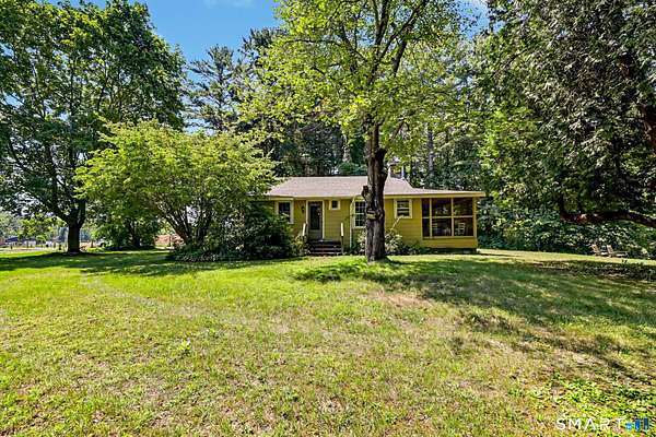 1.55 Acres of Land with Home for Sale in North Canaan Town, Connecticut