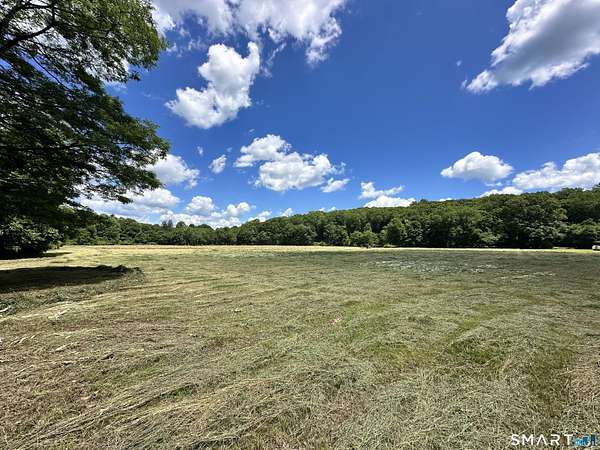 33 Acres of Land for Sale in Essex, Connecticut