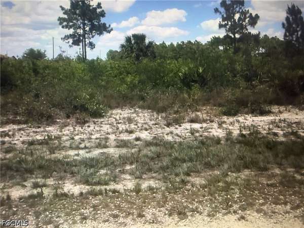 0.25 Acres of Residential Land for Sale in Lehigh Acres, Florida