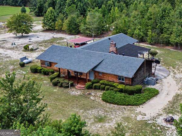 34.7 Acres of Agricultural Land with Home for Sale in Waynesboro, Georgia