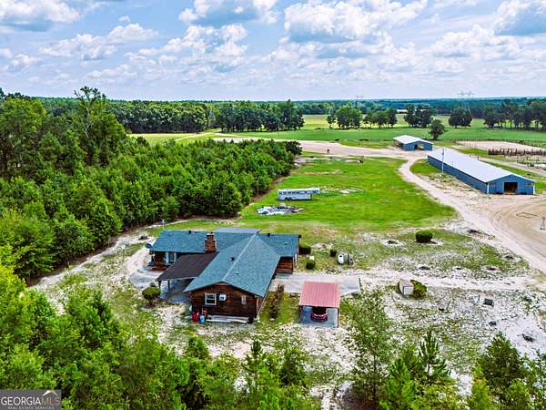 34.7 Acres of Agricultural Land with Home for Sale in Waynesboro, Georgia