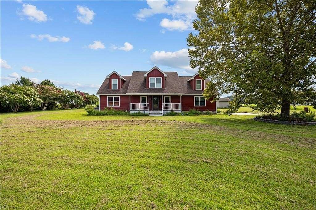 3.1 Acres of Land with Home for Sale in Chesapeake, Virginia