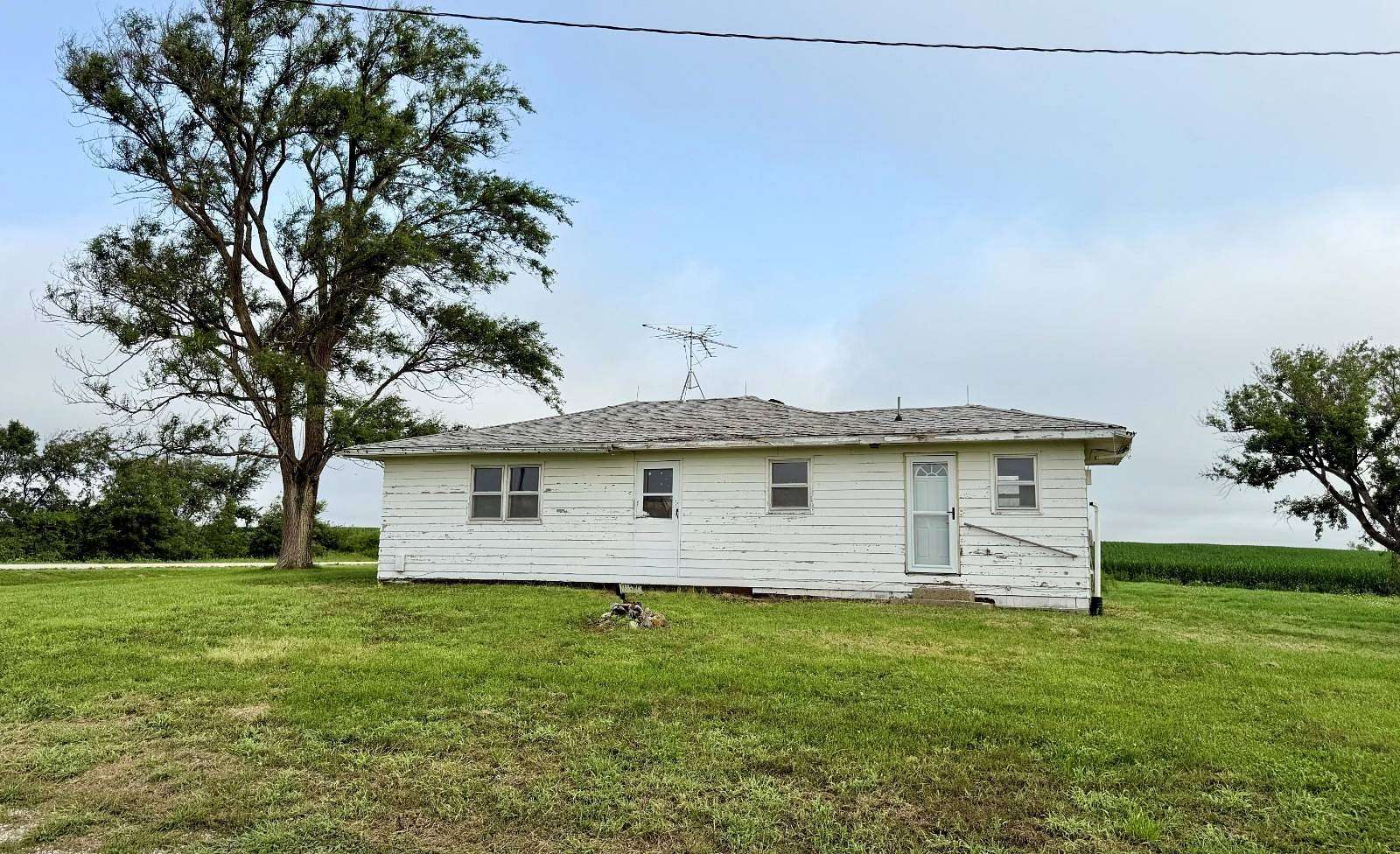4.15 Acres of Land with Home for Sale in Weldon, Iowa