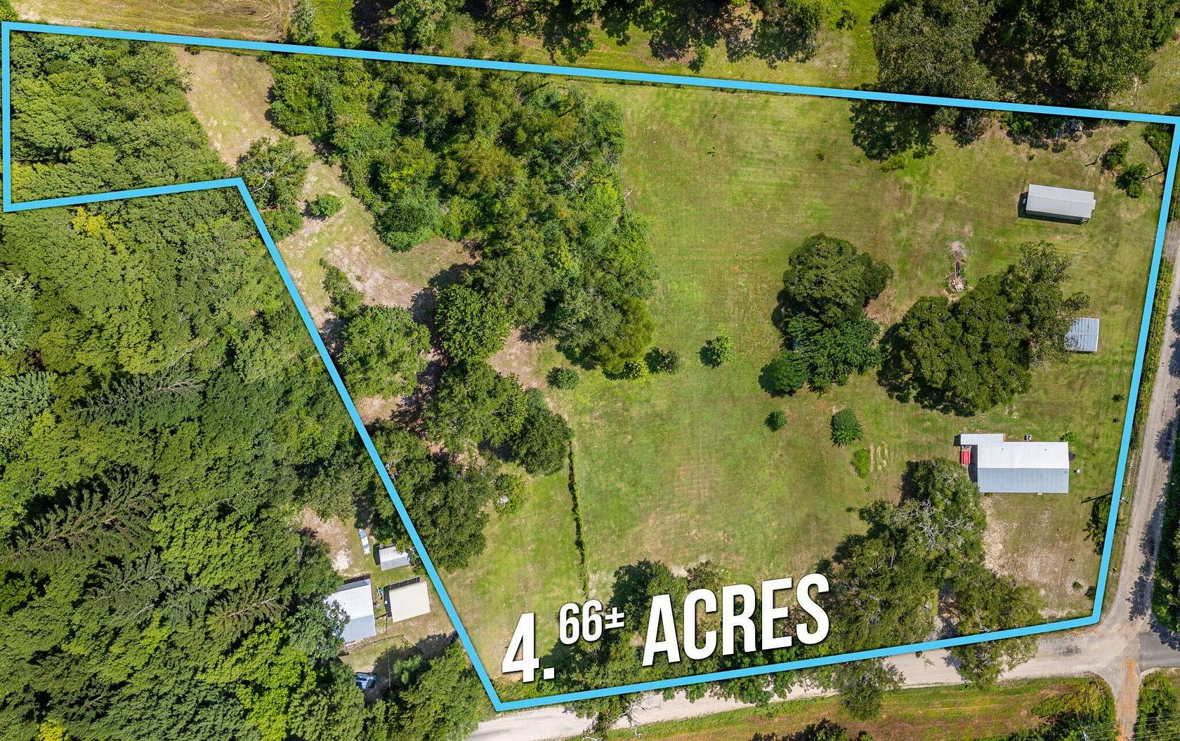 4.66 Acres of Land with Home for Sale in Laurel Hill, Florida