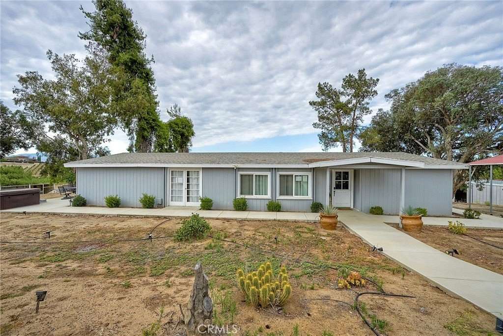 4.6 Acres of Land with Home for Sale in Temecula, California