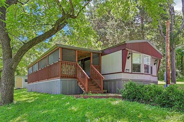 1.52 Acres of Land with Home for Sale in House Springs, Missouri