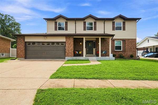 8 Acres of Land with Home for Sale in St. Louis, Missouri