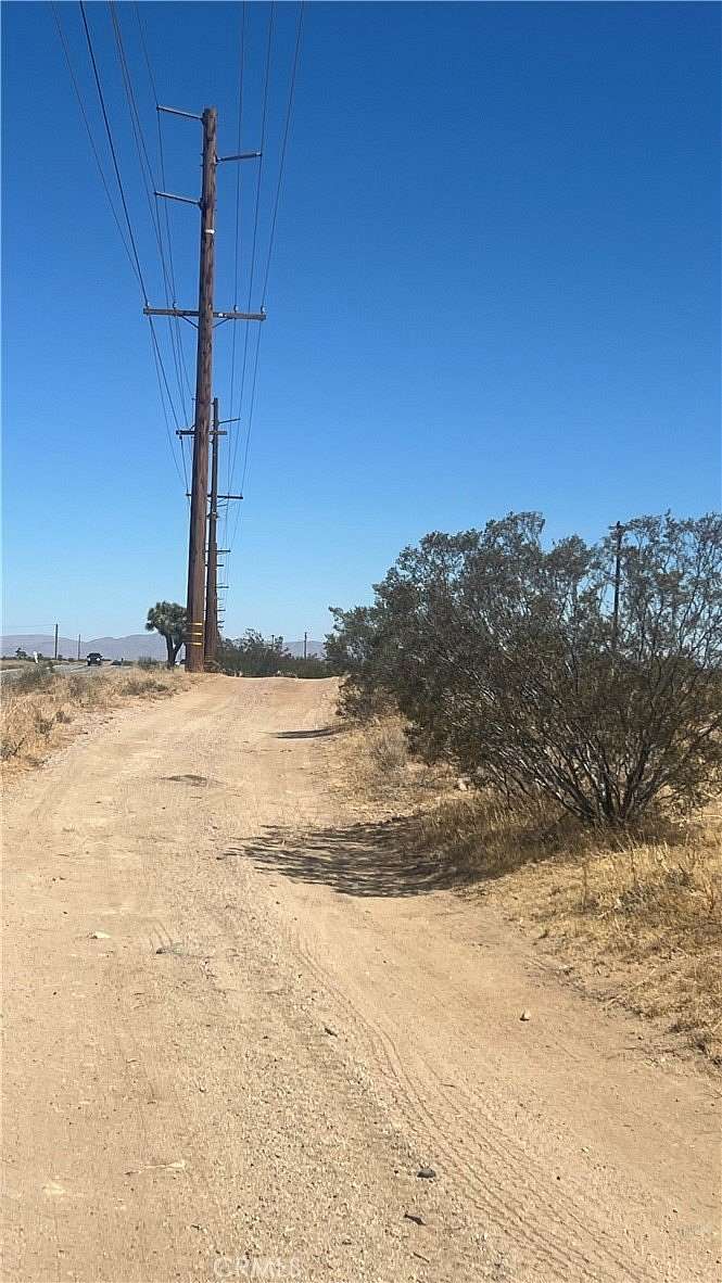 2.38 Acres of Residential Land for Sale in Phelan, California