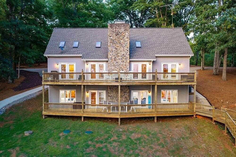 2.7 Acres of Land with Home for Sale in Bracey, Virginia