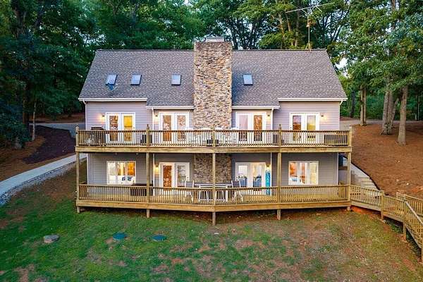 2.7 Acres of Land with Home for Sale in Bracey, Virginia