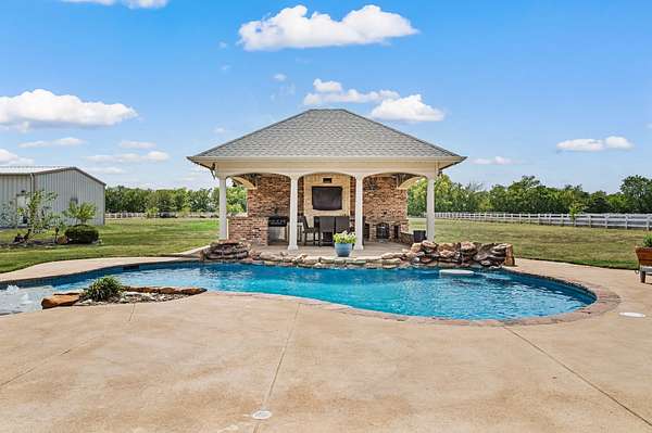 2.5 Acres of Land with Home for Sale in Haslet, Texas