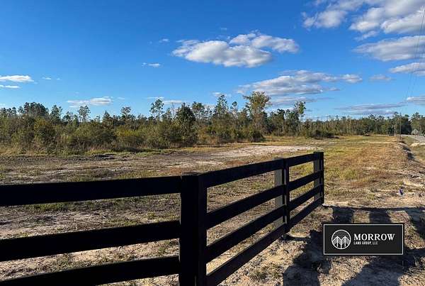 5 Acres of Residential Land for Sale in Vinton, Louisiana