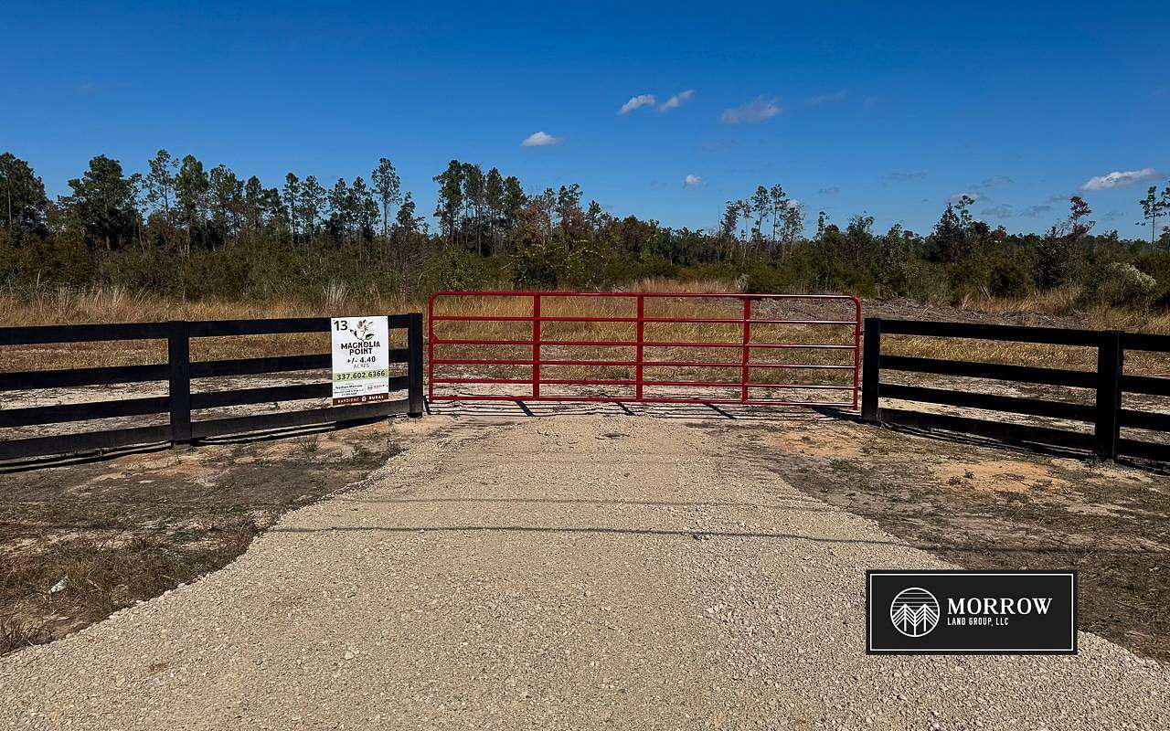4.4 Acres of Residential Land for Sale in Vinton, Louisiana