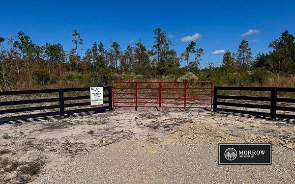 5 Acres of Residential Land for Sale in Vinton, Louisiana
