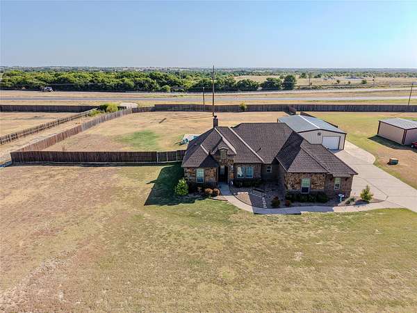 1.58 Acres of Land with Home for Sale in Decatur, Texas