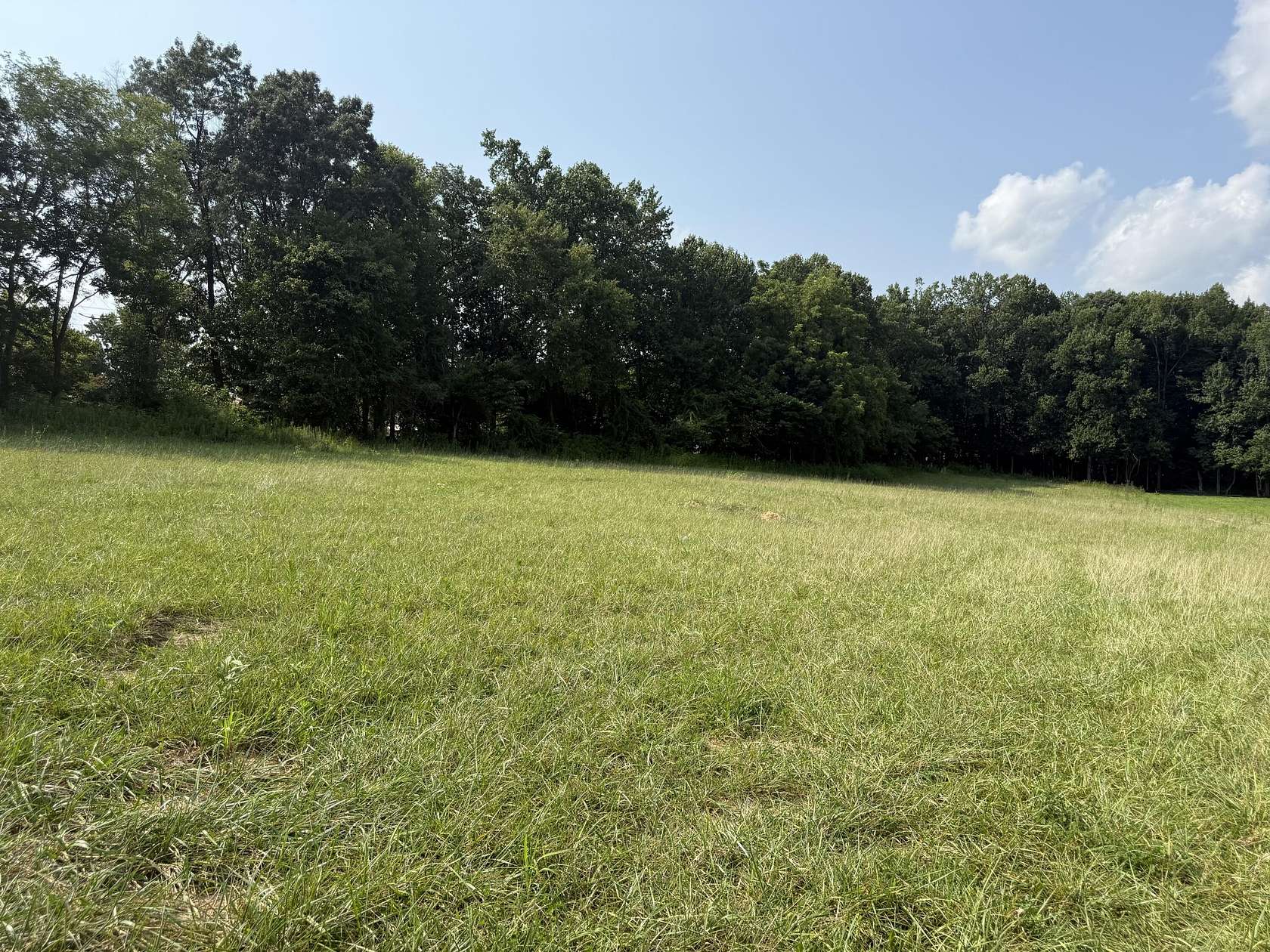1.59 Acres of Residential Land for Sale in Russell Springs, Kentucky