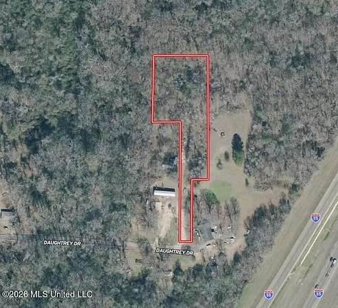 2 Acres of Residential Land for Sale in Madison, Mississippi