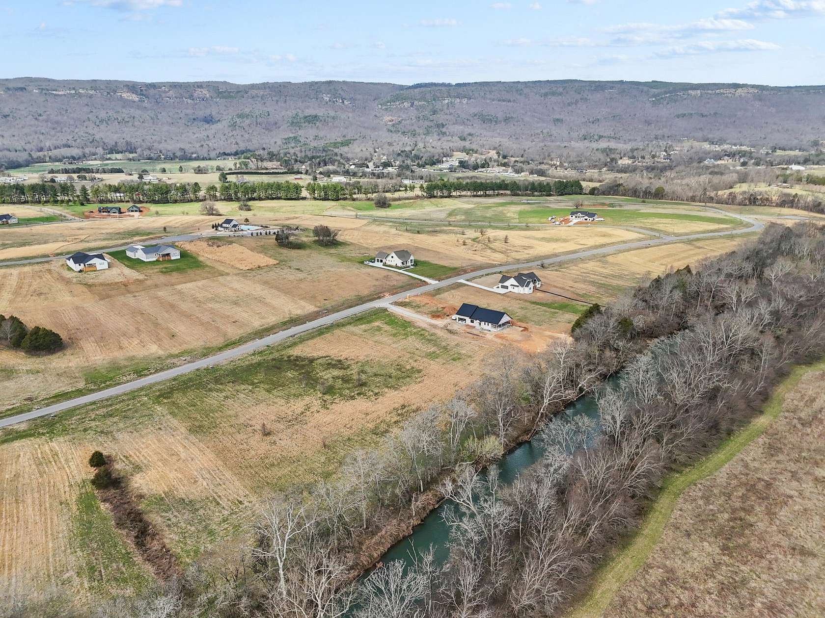 1 Acre of Residential Land for Sale in Dunlap, Tennessee