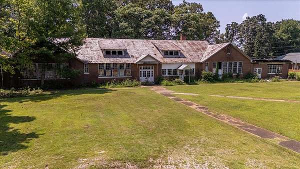 4.3 Acres of Mixed-Use Land for Sale in St. Joseph, Tennessee