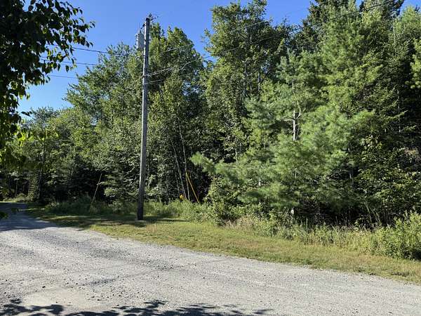 1.38 Acres of Residential Land for Sale in Trenton, Maine