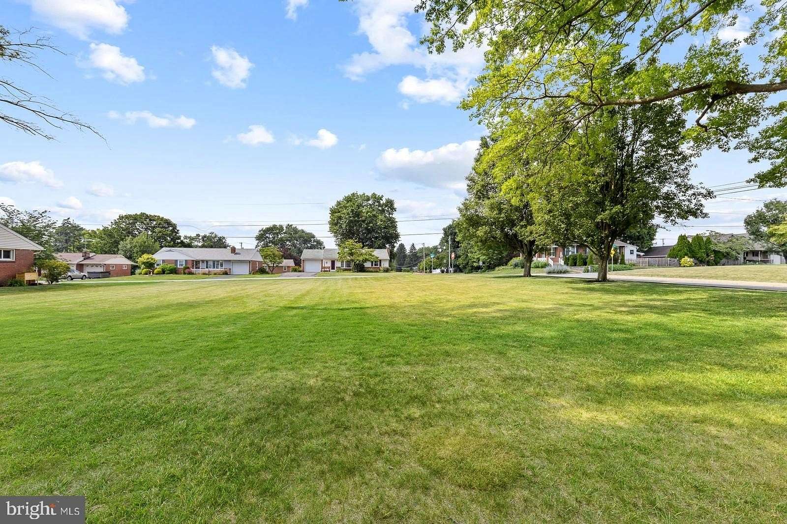 0.23 Acres of Residential Land for Auction in Willow Street, Pennsylvania