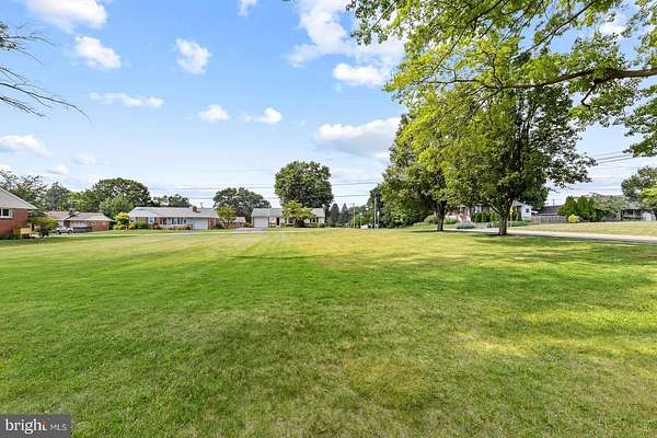 0.23 Acres of Residential Land for Auction in Willow Street, Pennsylvania