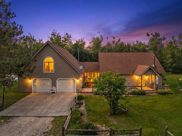4 Acres of Land with Home for Sale in Johannesburg, Michigan