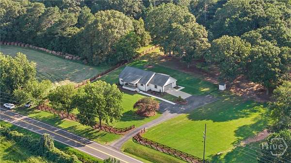 11.3 Acres of Land with Home for Sale in Watkinsville, Georgia