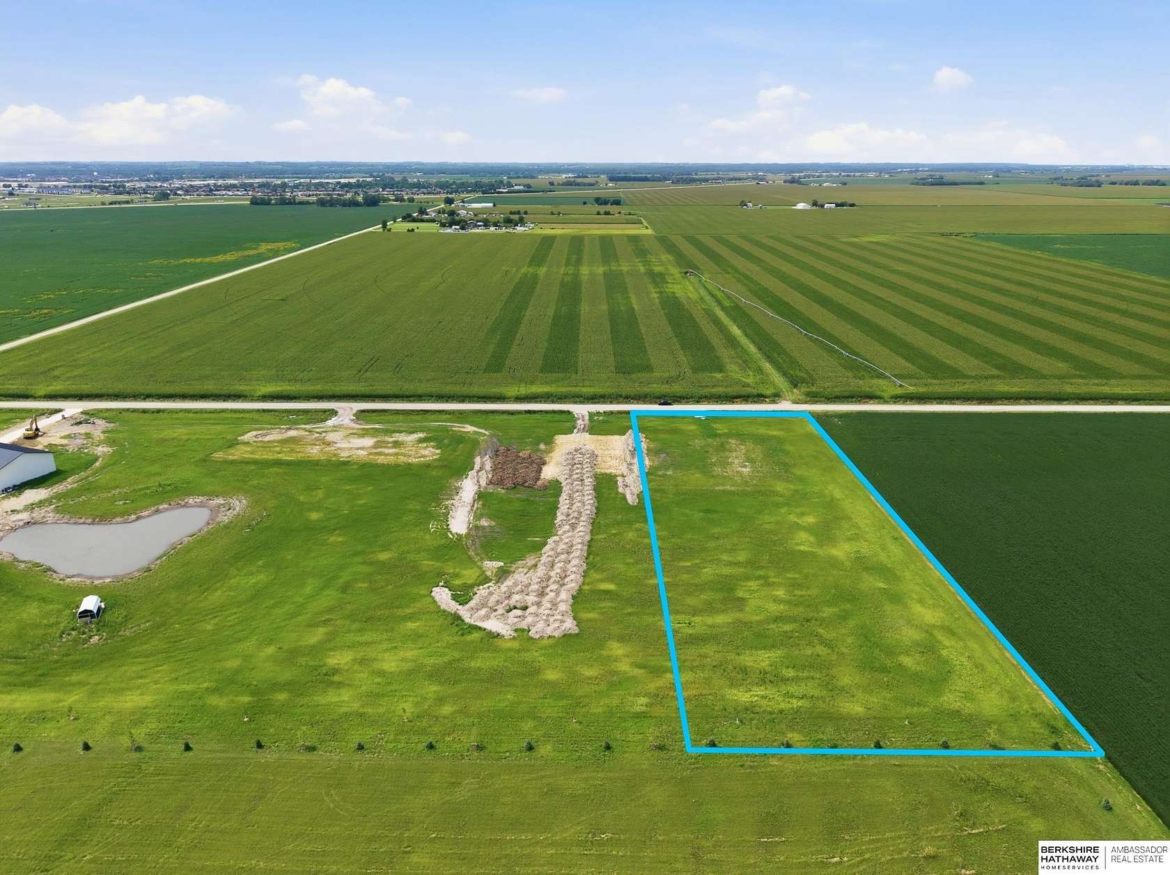 3 Acres of Land for Sale in Valley, Nebraska