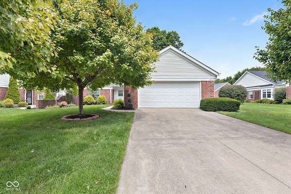 13 Acres of Land with Home for Sale in Frankfort, Indiana