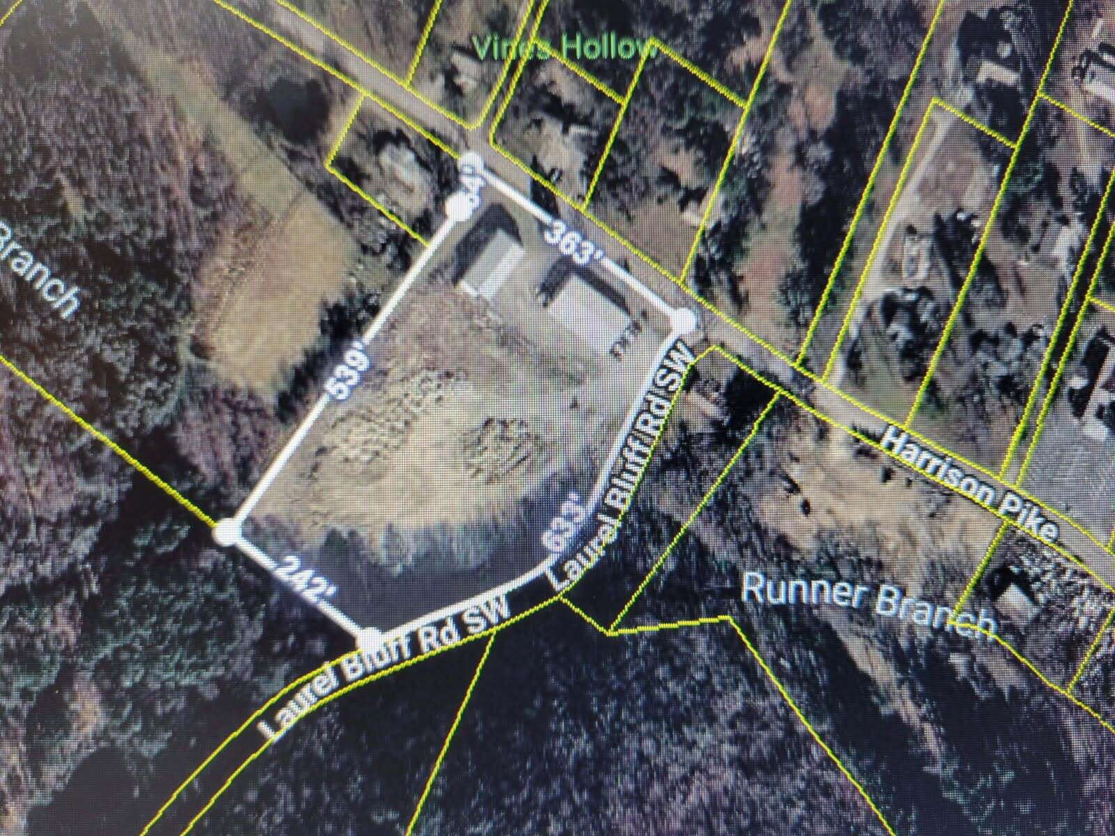 5 Acres of Improved Commercial Land for Sale in Cleveland, Tennessee