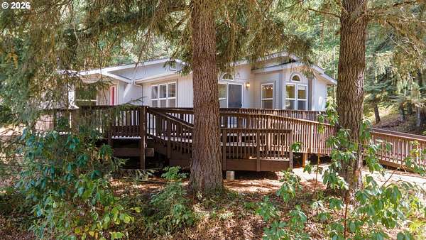 72 Acres of Recreational Land with Home for Sale in Glendale, Oregon