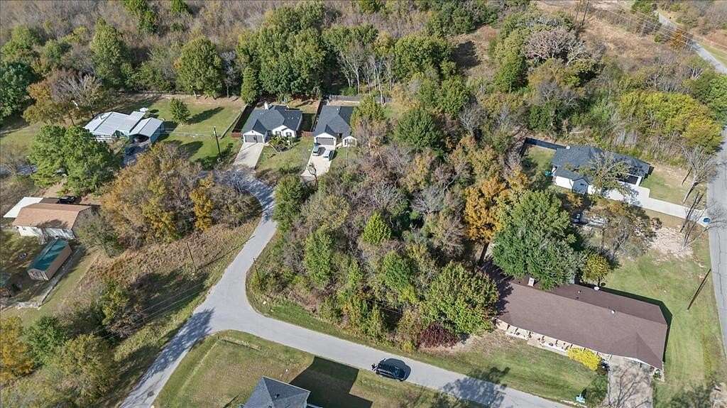 0.65 Acres of Residential Land for Sale in Tool, Texas