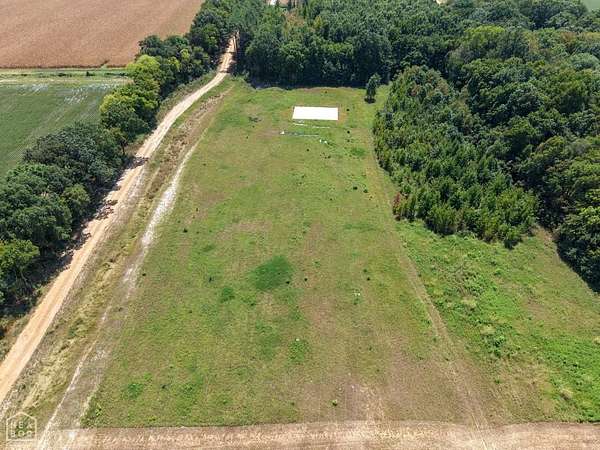 13 Acres of Recreational & Residential Land for Sale in Trumann, Arkansas